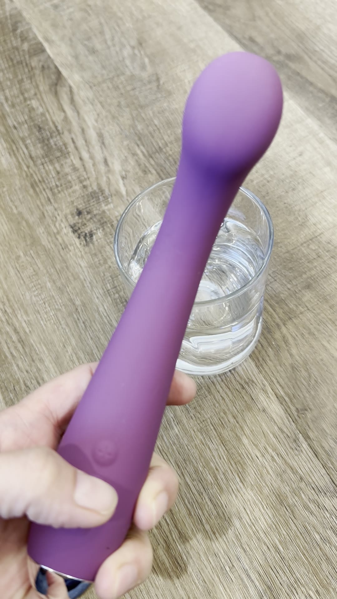 Lovehoney Mon Ami G-Spot Massager. Slide 2